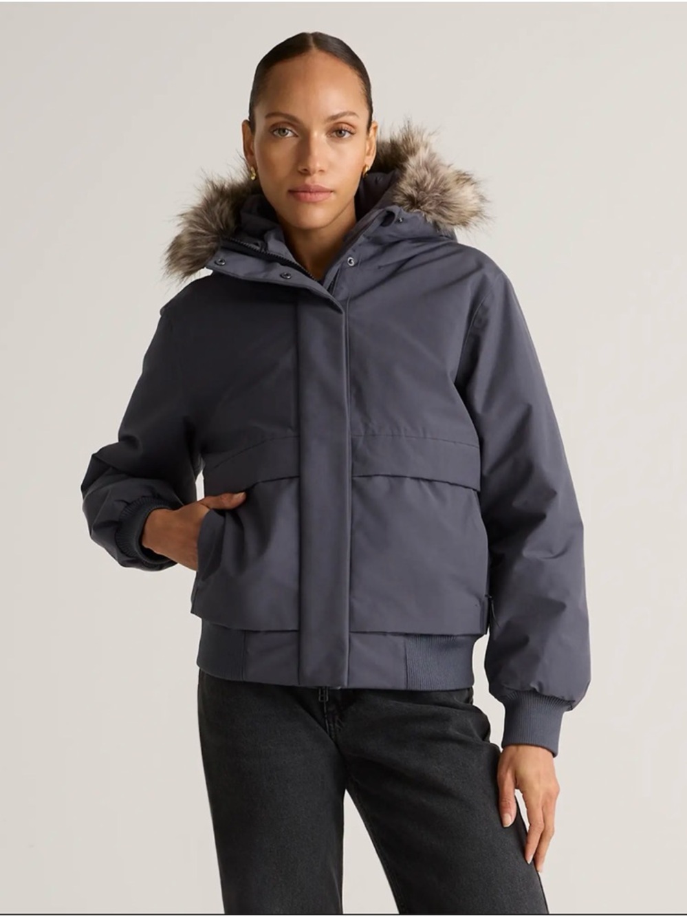 Quince Responsible Down Short Parka in Carbon Grey Size Small 1270